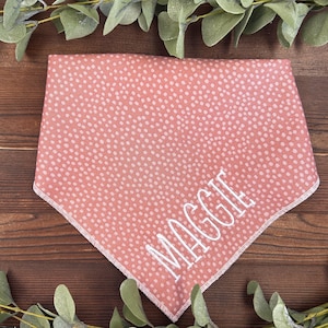Personalized Mauve Dog Bandana: Embroidered Cotton Pet Gift
