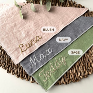 May include: A handmade, wooden chopping board with a natural finish. The board has a live edge on one side and a rectangular shape. It measures approximately 45 cm long, 30 cm wide, and 2.5 cm thick.