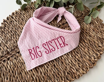 Big sister dog bandana, Pink seersucker dog bandana,Personalized dog bandana, Baby shower gift, Dog hair bow