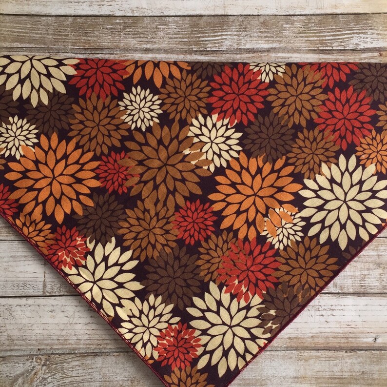dog bandana Autumn mums dog bandana,Personalized dog bandana Fall dog bandana