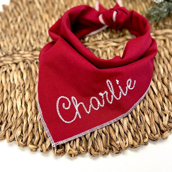Personalized Dog Bandana: Chain Stitch Embroidery,New puppy gift
