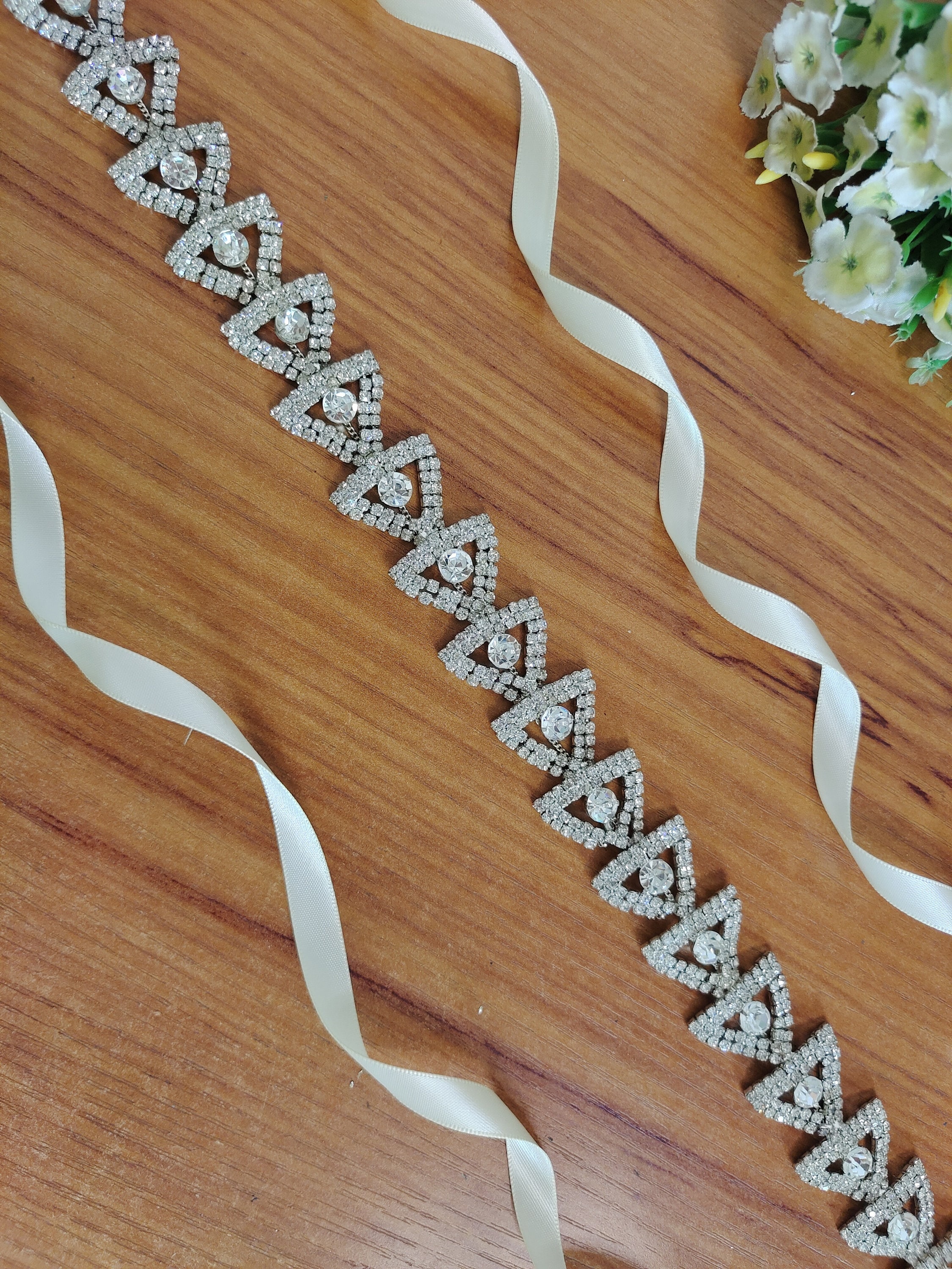 9533 Crystal Bridal Belt Handmade Wedding Sash With Rhinestones Pearls Side Bow Pearl Bridal Belt Sash, Crystal Wedding Belt  main image 3