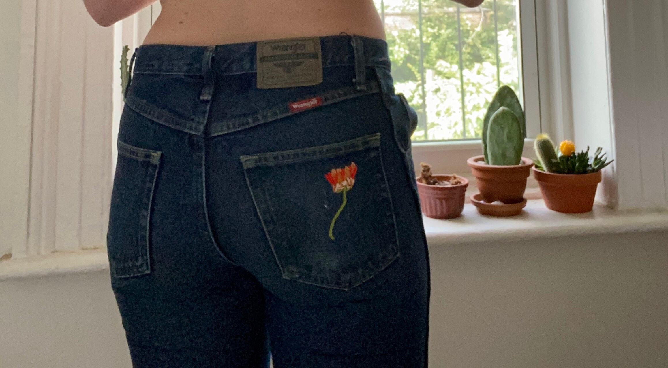 Vintage Wrangler Embroidered Jeans 