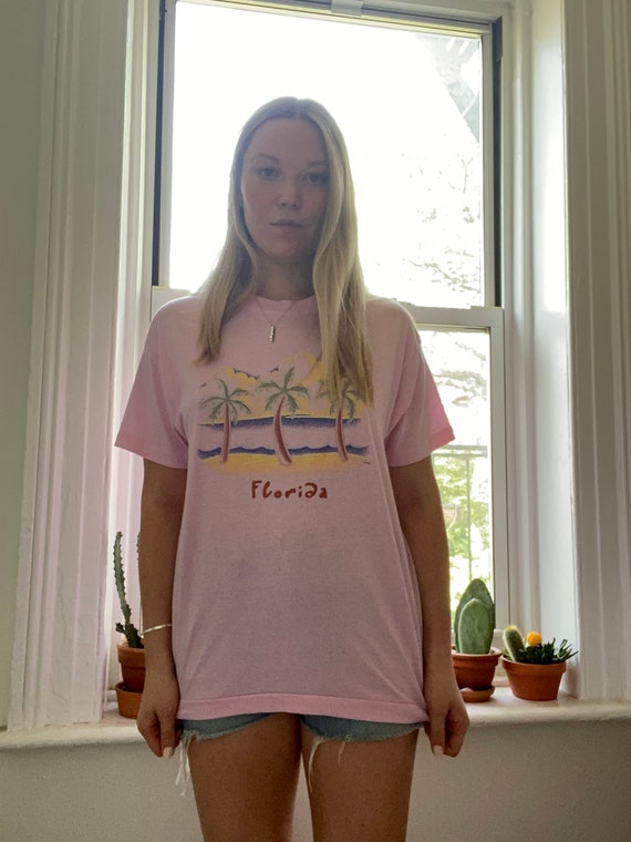 Vintage 1980s Pink Florida T-Shirt / Size XL - image 1