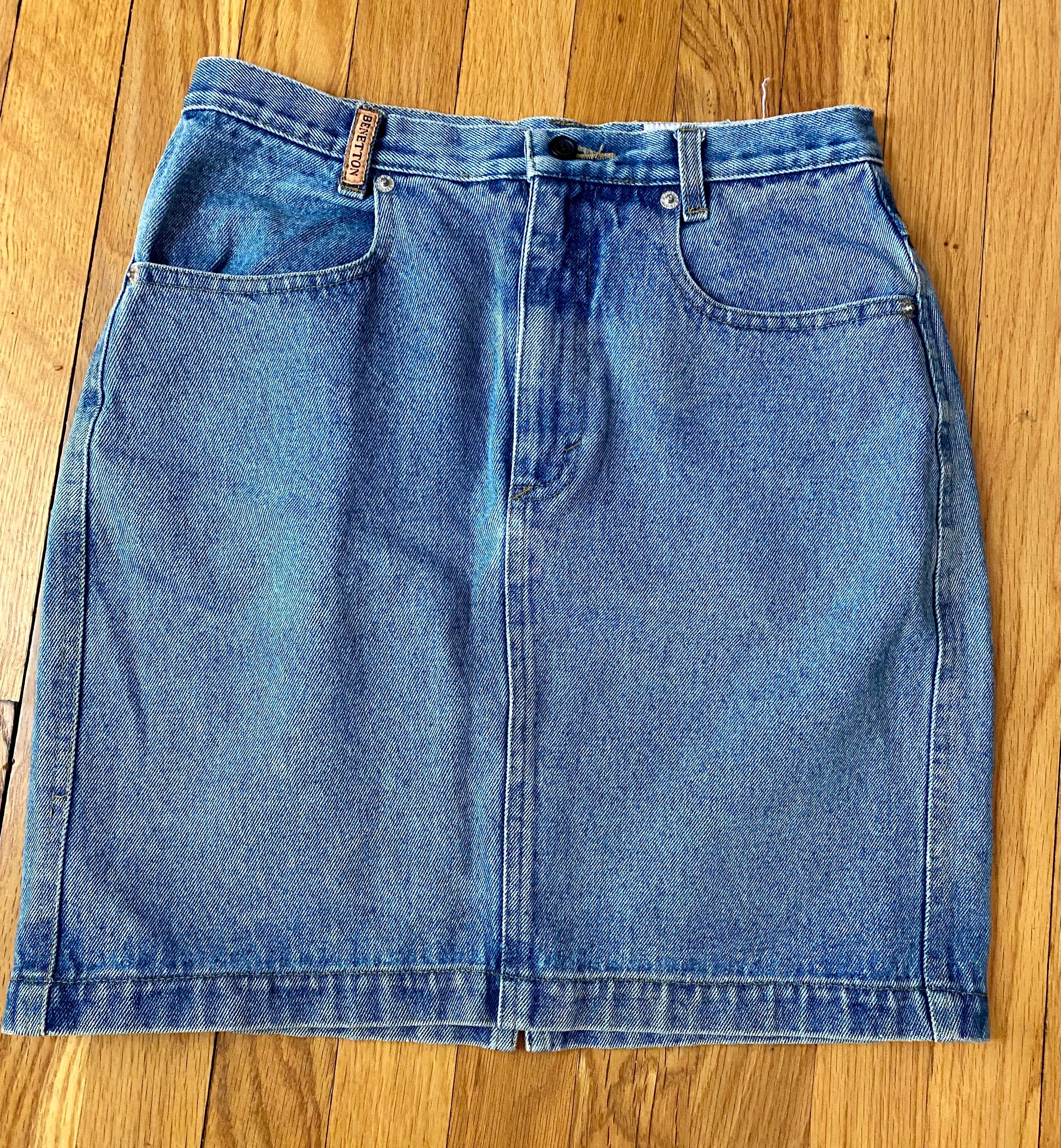 Vintage United Colors of Benetton Denim Skirt Size Small Size