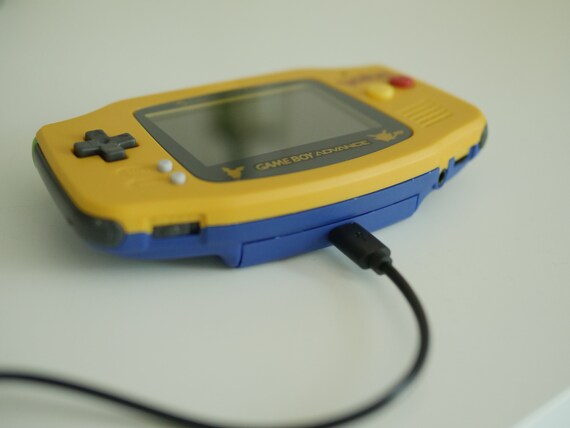 Nintendo Gameboy Advance GBA Yellow Pokemon IPS Backlit Custom Mod Console