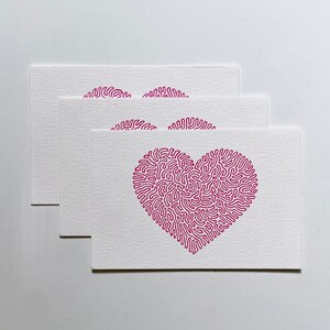Conjunto de 3 cartões postais - 4x6 - padrão em forma de coração - feitos à mão - rosa, azul ou preto