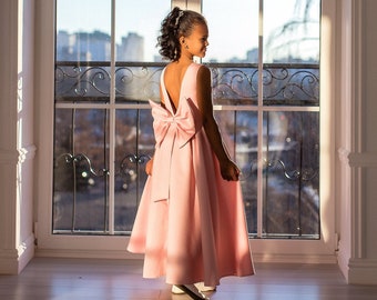 Vestido de niña de flor de falda larga, vestido de primera comunión, vestido de niña de flor de cuello de línea V, vestido de niña de flor boho, vestido rústico para niña de flores