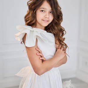 Flower girl dress long skirt, Baby girl dress, Flower girl gift, Flower girl Baby, Flower girl dress, Classic baby girl dress, Baby girl