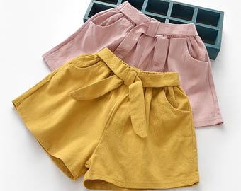 Patrón de costura para niñas con instrucciones escritas. Patrón de pantalones cortos de lino para niñas. Descargar PDF. Patrón de costura/425 Nora