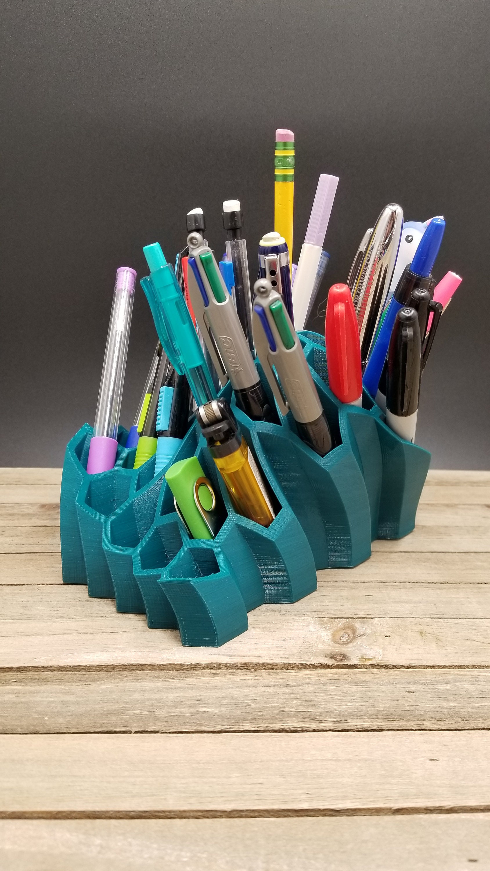 Small Fry Marker Holder™ – Marker Organizer / Marker Holder for Cricut®,  Sharpie and Similar Sized Markers or Pens — Zacarias Engineering