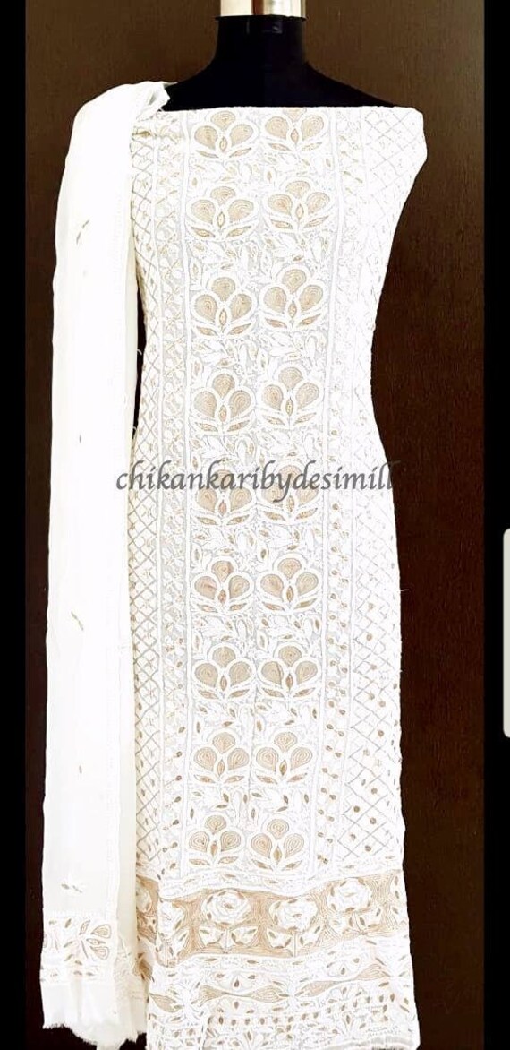 Buy Lucknow Chikankari with Parsi Style Embroidered Cotton Kurti Material  at iTokri.com - iTokri आई.टोकरी