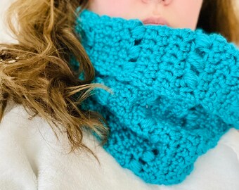 Chunky Cowl: Outlander Cowl-Doubled Yarn Cowl-Snood-Free Shipping-Womens Accessiores-Fashion
