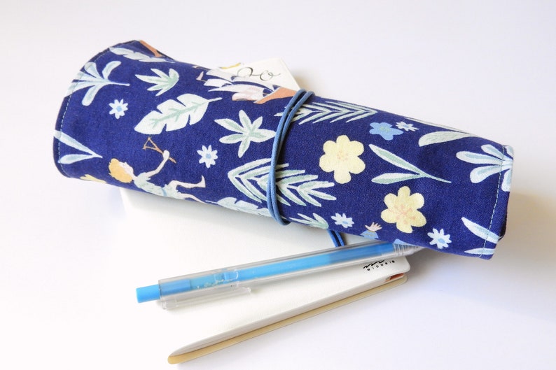 fountain pen roll Peter Pan fabric pencil case Fairy Tale pen roll-Navy Roll up pencil case