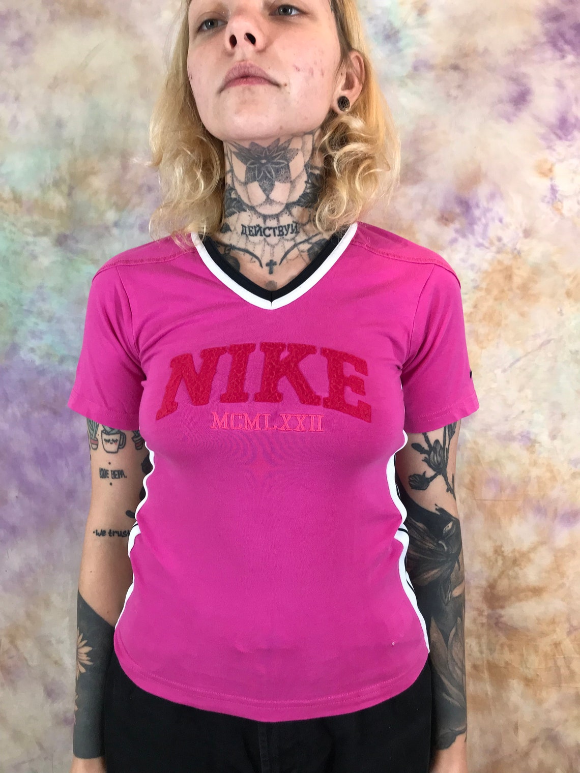 NIKE womens pink tshirt . Vintage Nike Big Logo womens sport Etsy