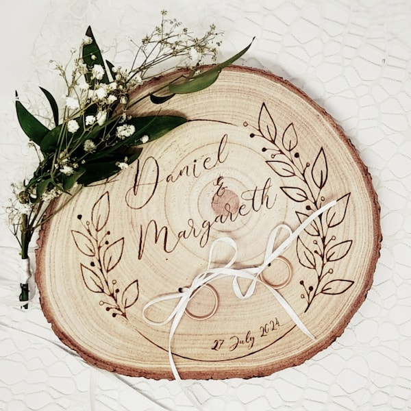 Portafedi in legno, portafedi corteccia,wedding,portafedi personalizzato, portafedi con incisione, tableau de mariage,matrimonio