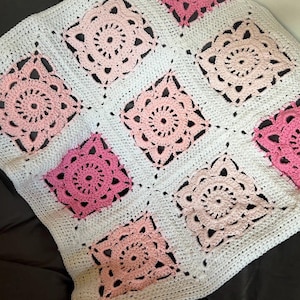 Baby Blanket Handmade Soft Knit, Soft Baby Nursery, Baby Shower Gift, New baby, Newborn, Baby gift, Dusty Rose, Pink, Valentine, crotchet