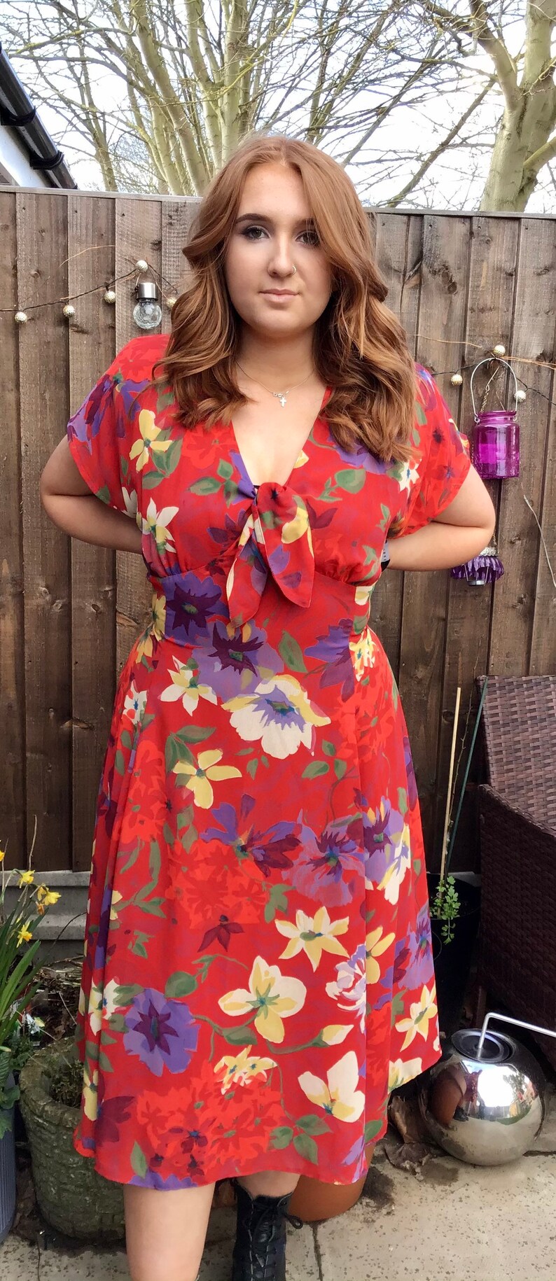 Vintage floral floaty boho red shoulder pad lined dress