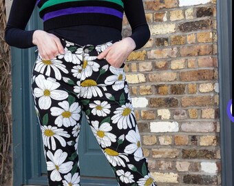 Retro Daisy 70s inspired bell bottom flares by run and fly