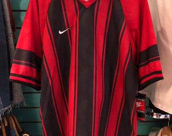 Red black Nike retro style deadstock jersey xxl