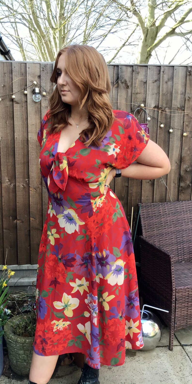 Vintage floral floaty boho red shoulder pad lined dress