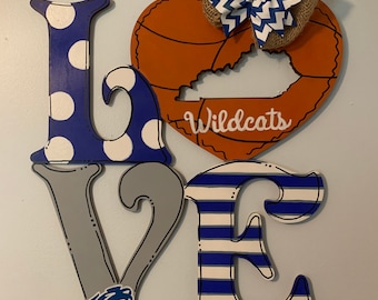 Kentucky Wildcats door hanger