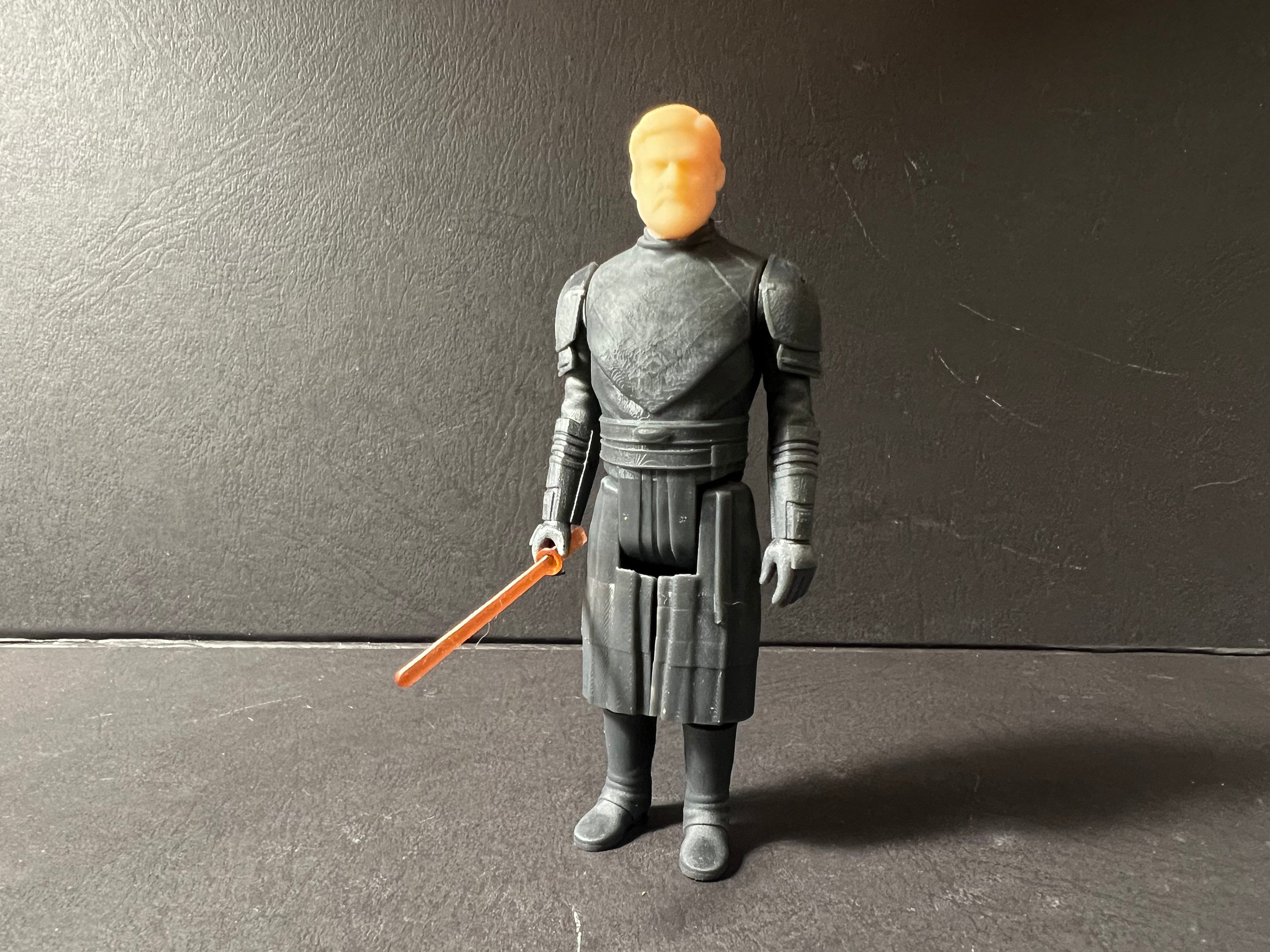Baylan Skoll & Shin Hati: Vintage-style Star Wars Figure Kit