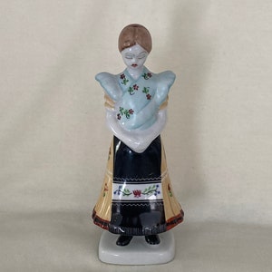 Hungarian Holohaza Porcelain Figurine Folk Costume Girl in Skirt