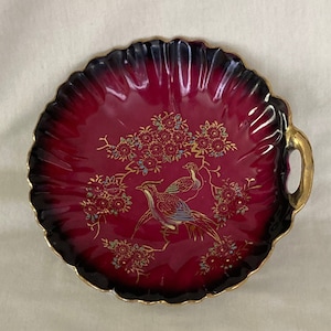 Japan red and gold porcelain hand painted pheasant bowl