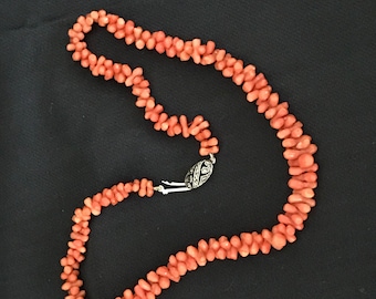 Antikes Lachskorallenzweig Collier - Deutschland 935 gestempelt