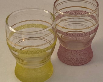 グラス　ヴィンテージ ヴィンテージの酒グラスのペア - Etsy 日本