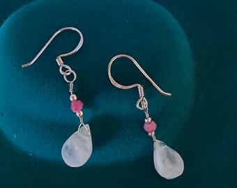 Silver 925 pink quartz dangle earrings