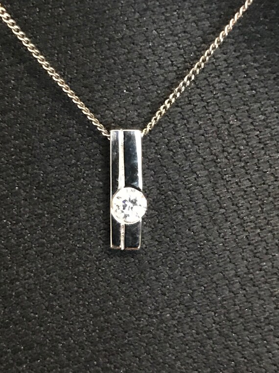 Silver zircon pendant with chain discount