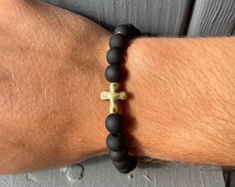 Cross Bracelet / Matte Black Beaded Bracelet / Men’s Bracelet / Religious Bracelet / Unisex Bracelet / Black Cross / Cross Beaded Bracelet