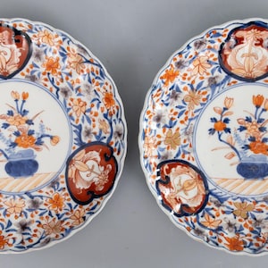 Pair of Antique 19th Century Japanese Meiji Period Imari Floral Scalloped Plates