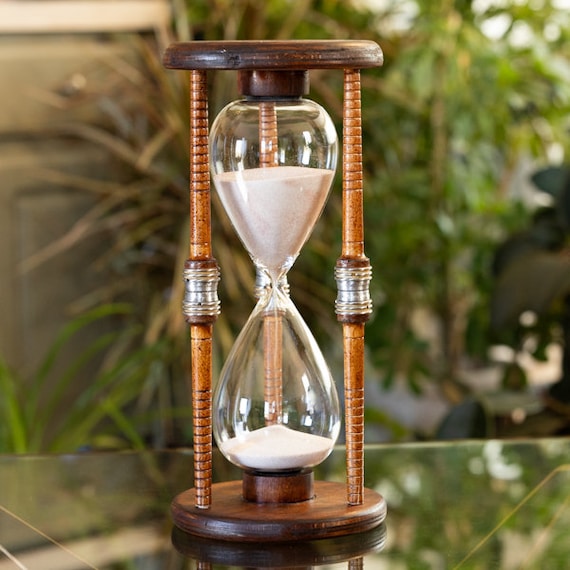 Vintage hourglass cheap