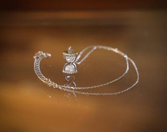 砂時計ネックレス、47 x 14 mm アンティークシルバー砂時計ペンダント
