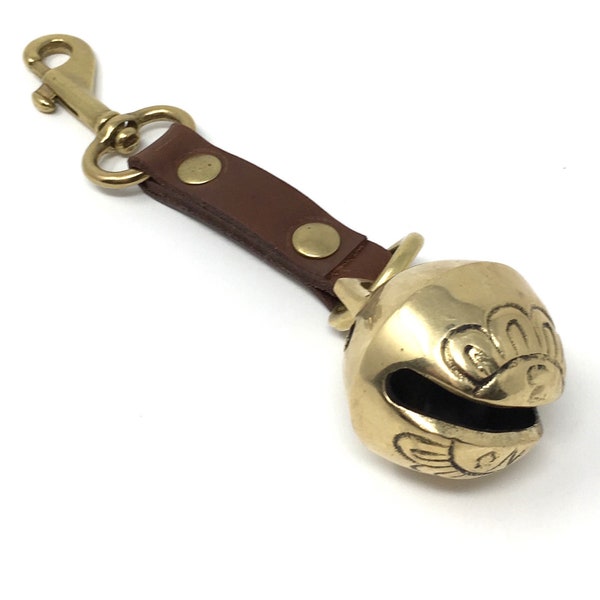 Campana de oso de cuero marrón hecha amish para excursionistas