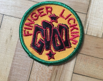 Finger Lickin' Good Patch 60's/ 70-'s NOS Vintage Embroidered 3 x 3 INCHES Finger Lickin' Good Patch 60's/ 70-'s NOS Vintage Embroidered 3 x 3 INCHES