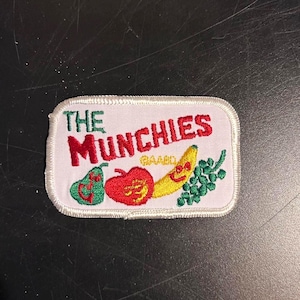 The MUNCHIES Patch Vintage Rare Retro Item L@@K Colorful Detailed Happy Fruits