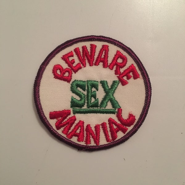 Beware SEX Maniac Risque Vintage Rare Retro L@@K