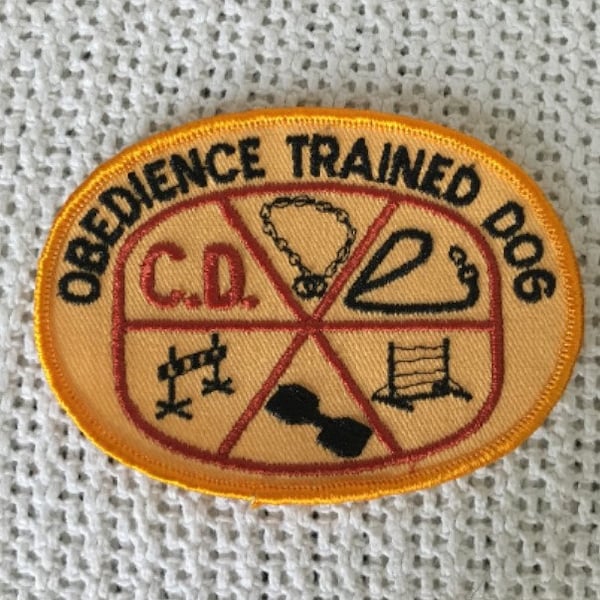 Vintage OBEDIENCE TRAINED DOG Patch Rare Retro L@@K Dog Lovers Trainers Service Dogs