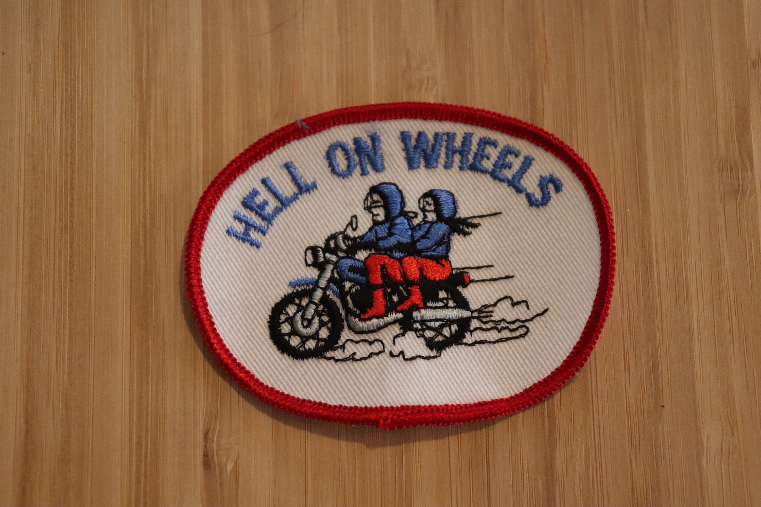 Patch Thermocollant Beta Motorcycles - Motif BLUE HAWAI, Pour Vêtements, Sacs, Customization