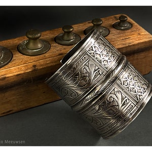 High silver and rare Tunisian ‘manchette’ bracelet or cuff