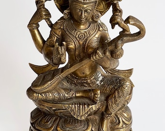 INDIA BRONZE SARAWATI