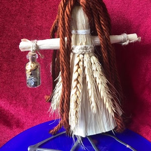 Lammas Corn Husk Goddess-pop met fles geluksspreuk