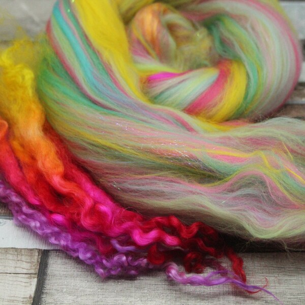 21g 0.7oz Sparkly mixed roving, mixed wool, felting wool, spinning wool, needle felting wool, mixed wool tops, felting supplies, wool shop