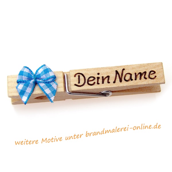 Glupperl Bayrisch Blau/Weiße Schleife Name Wäscheklammer Hochzeit Oktoberfest Wiesnglubbal Holzklammer Glubbal Namensschild Brandmalerei