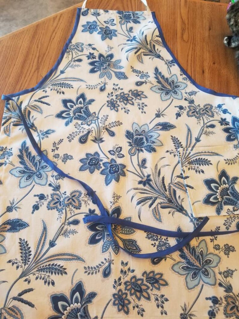 Blue Jacobean Wild Flowers Kitchen Apron