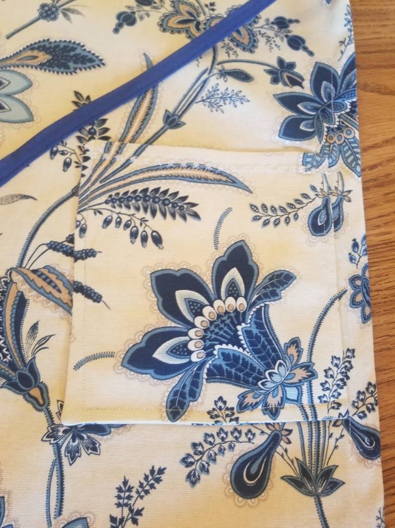 Blue Jacobean Wild Flowers Kitchen Apron
